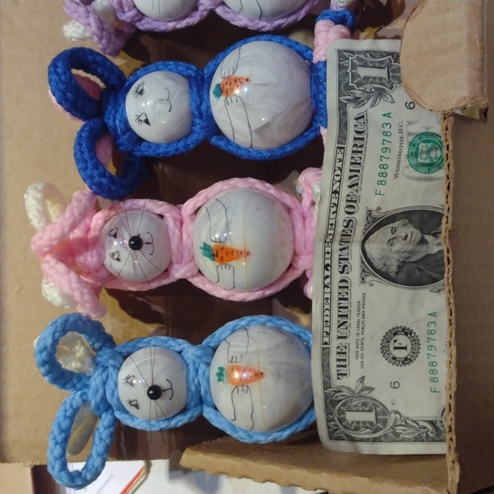 Easter bunnies - Picture 5 of 5